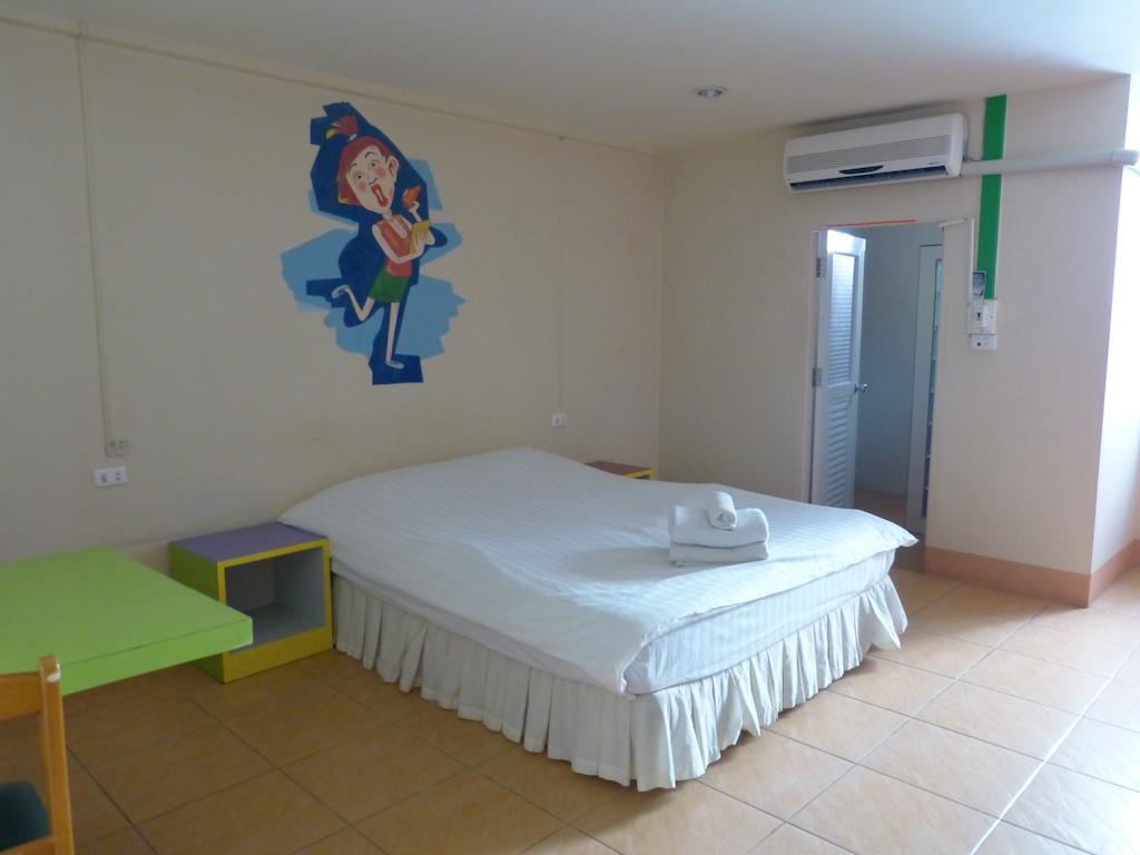 Silver Reef Otel Udon Thani Oda fotoğraf