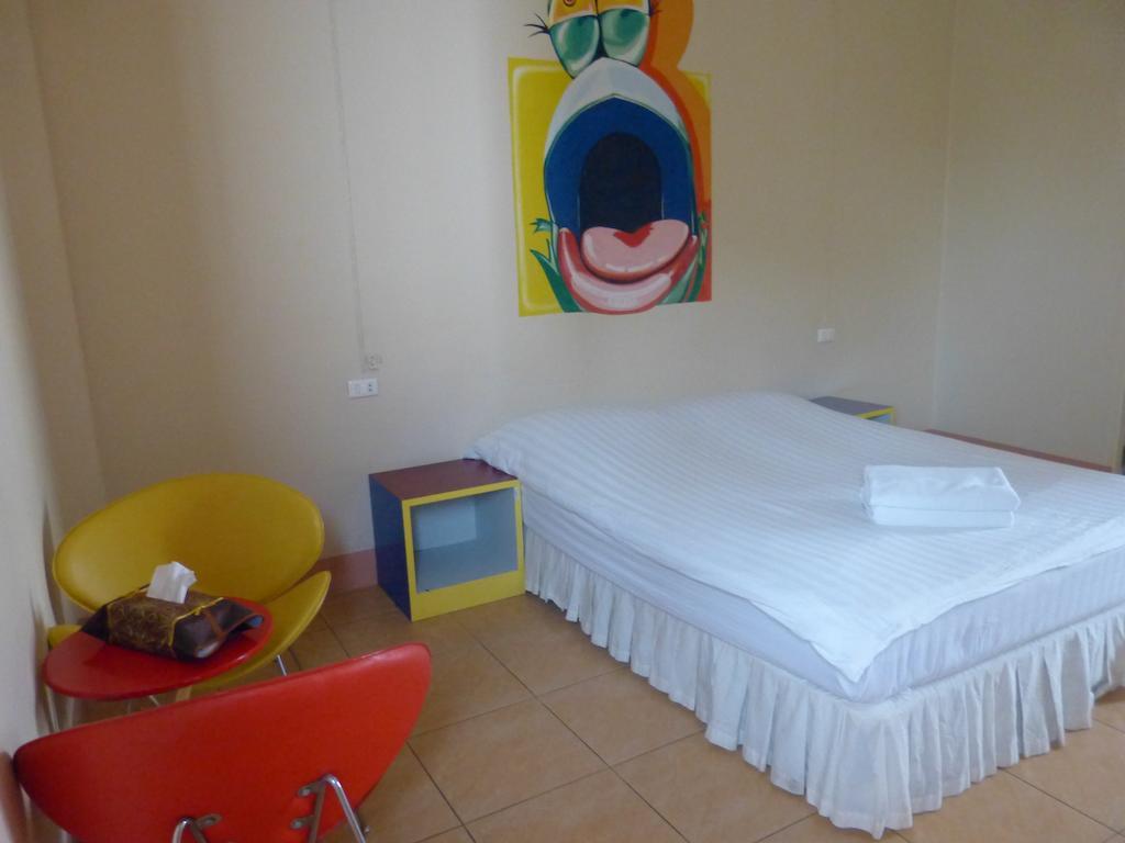 Silver Reef Otel Udon Thani Oda fotoğraf