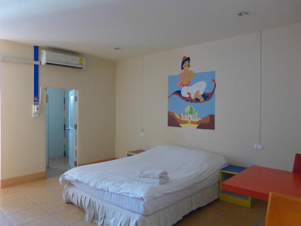 Silver Reef Otel Udon Thani Oda fotoğraf