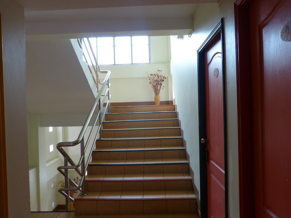 Silver Reef Otel Udon Thani Dış mekan fotoğraf
